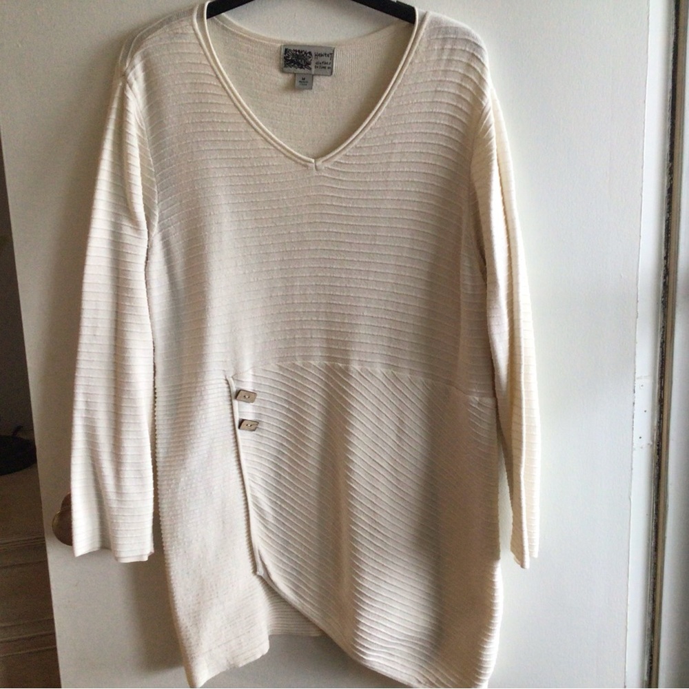 Habitat Tunic Style Top